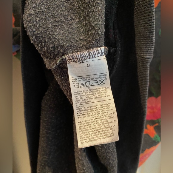 Old Navy floral sweatshirt - Picture 3 of 4